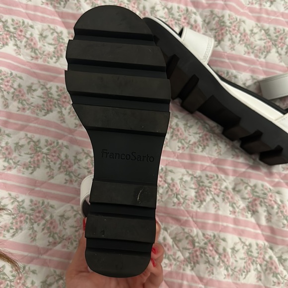 White and Black Platform Sandals - Picture 4 of 4